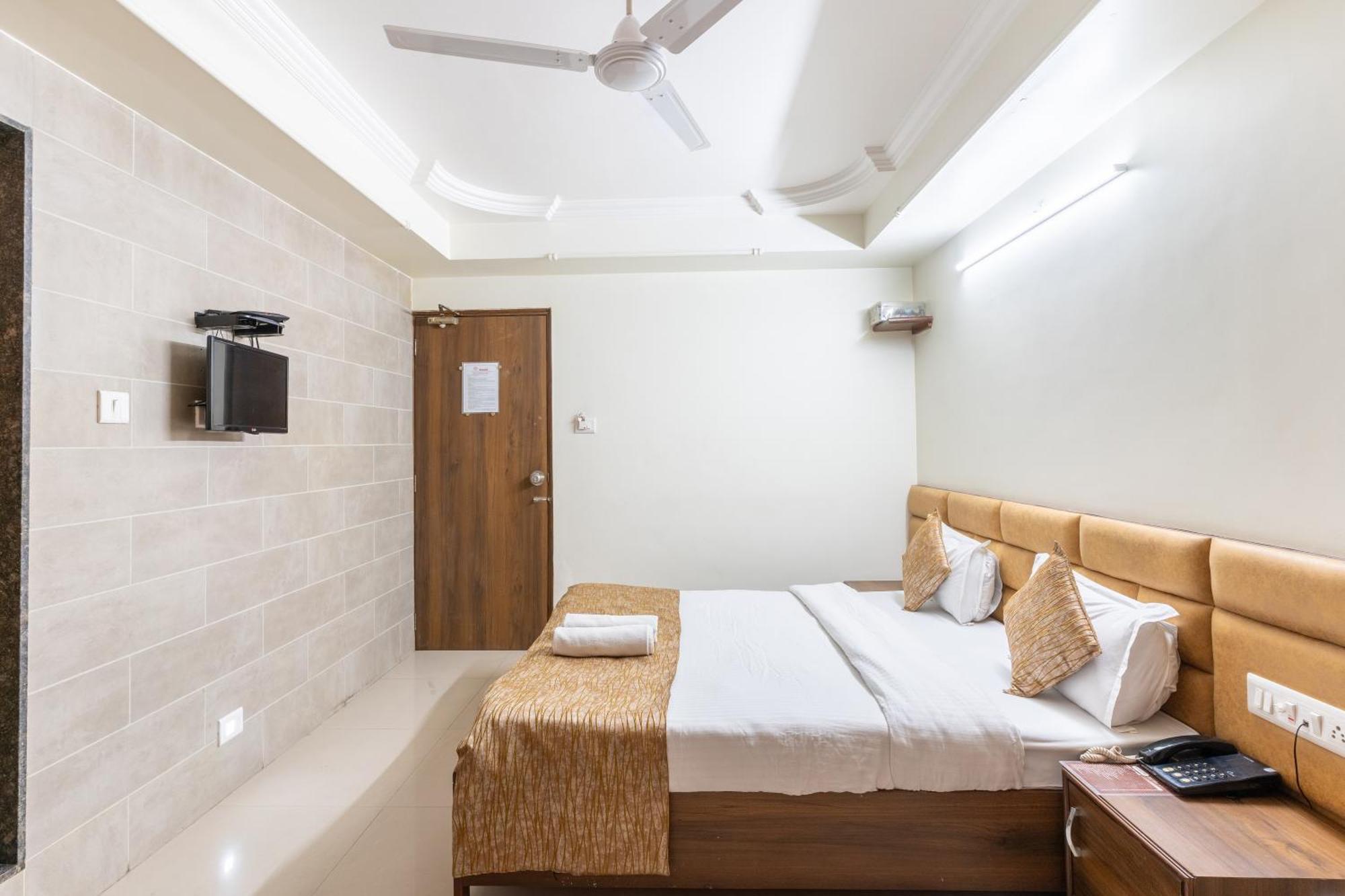 Hotel Sanmati Ahmedabad