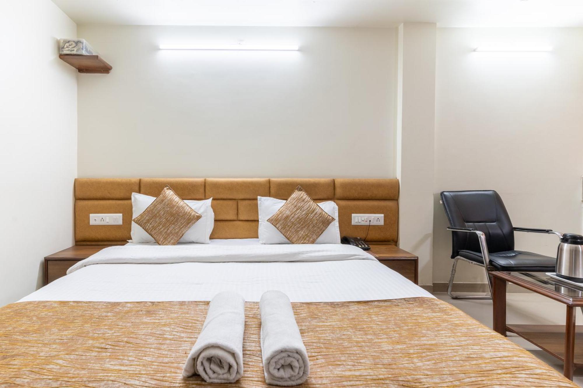 Sanmati 2* Ahmedabad