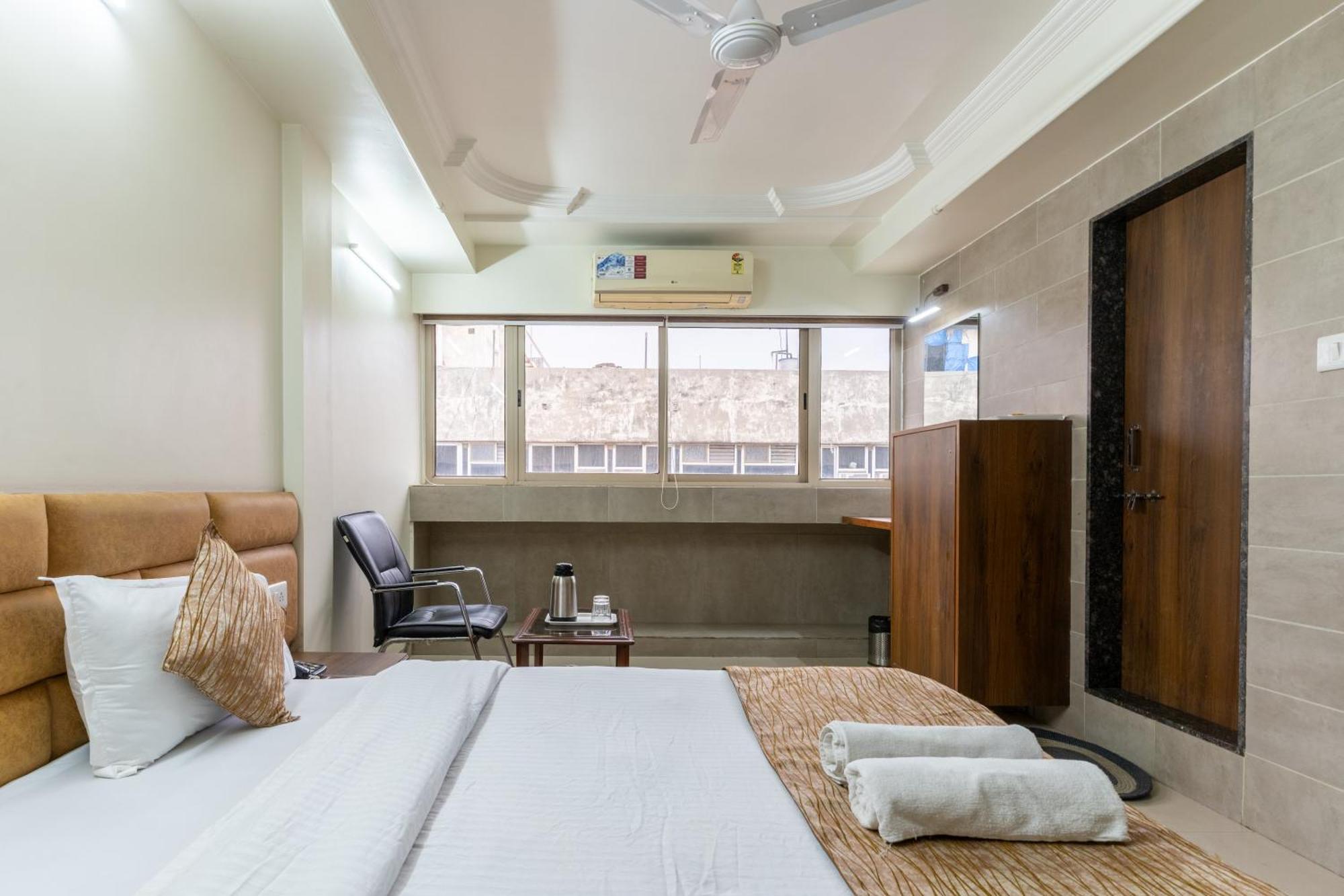 Sanmati Hotel