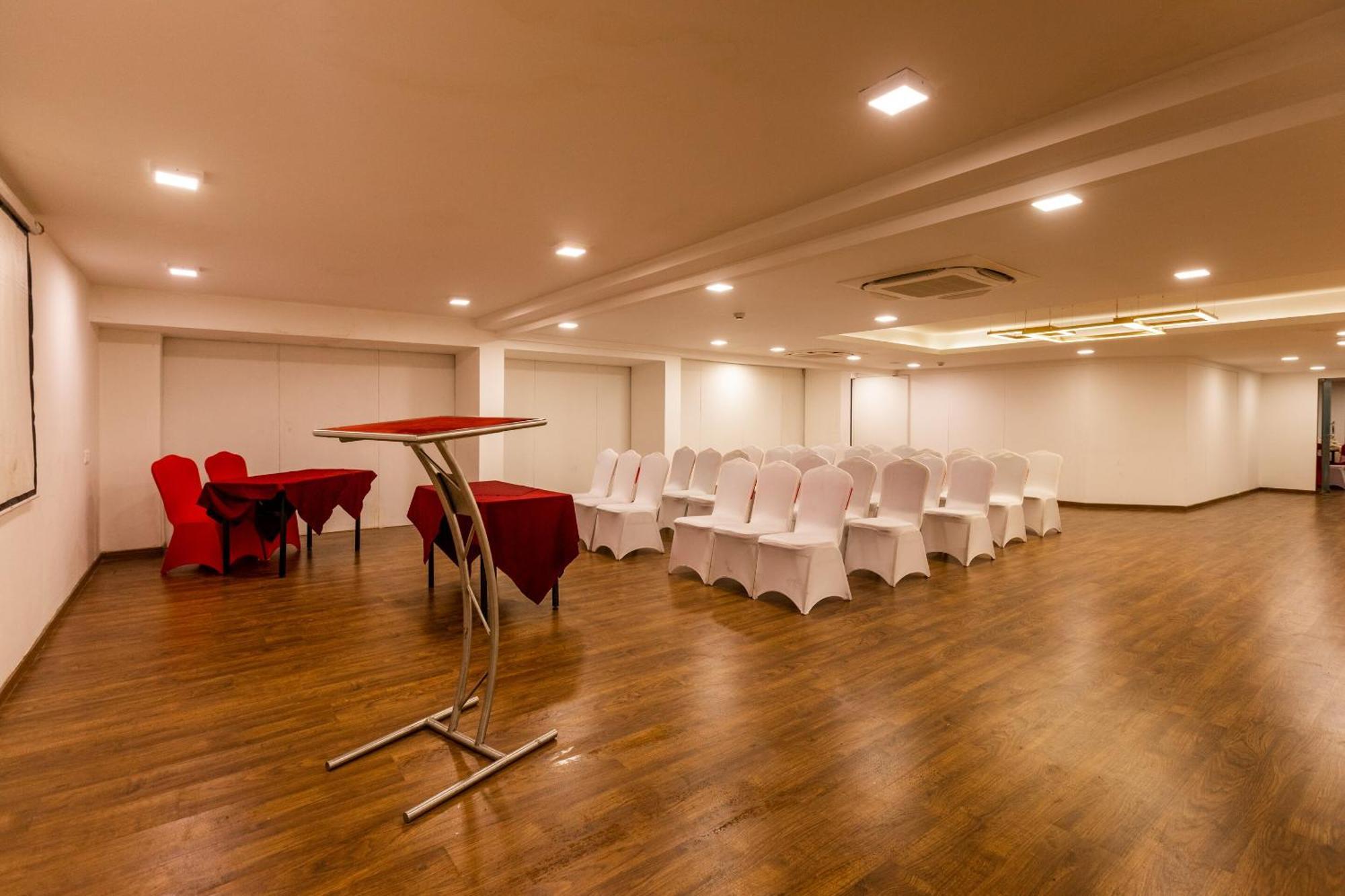3 By Oyo Nami Residency, Hotel 4*