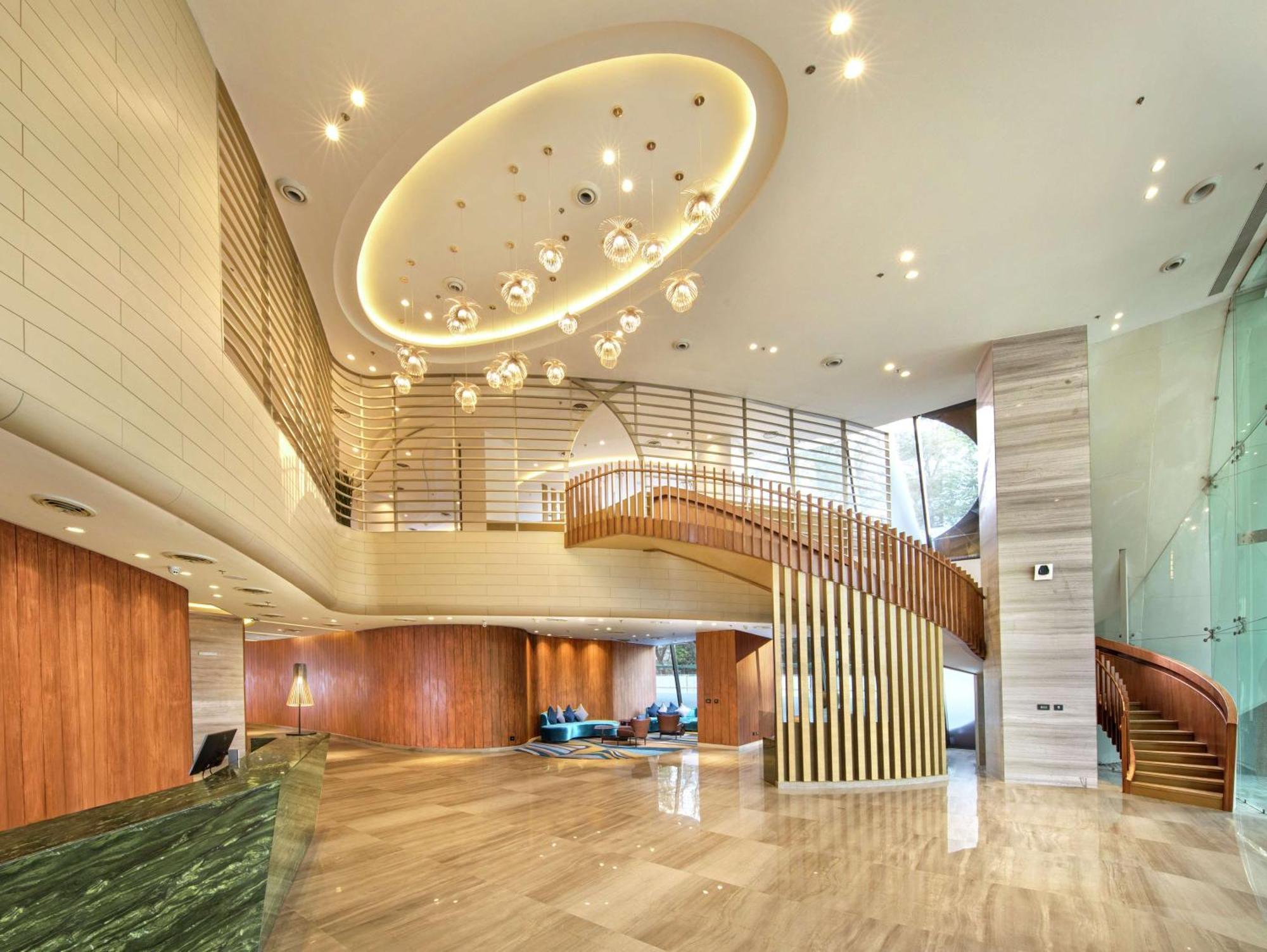 Doubletree By Hilton Hotel Ahmedabad