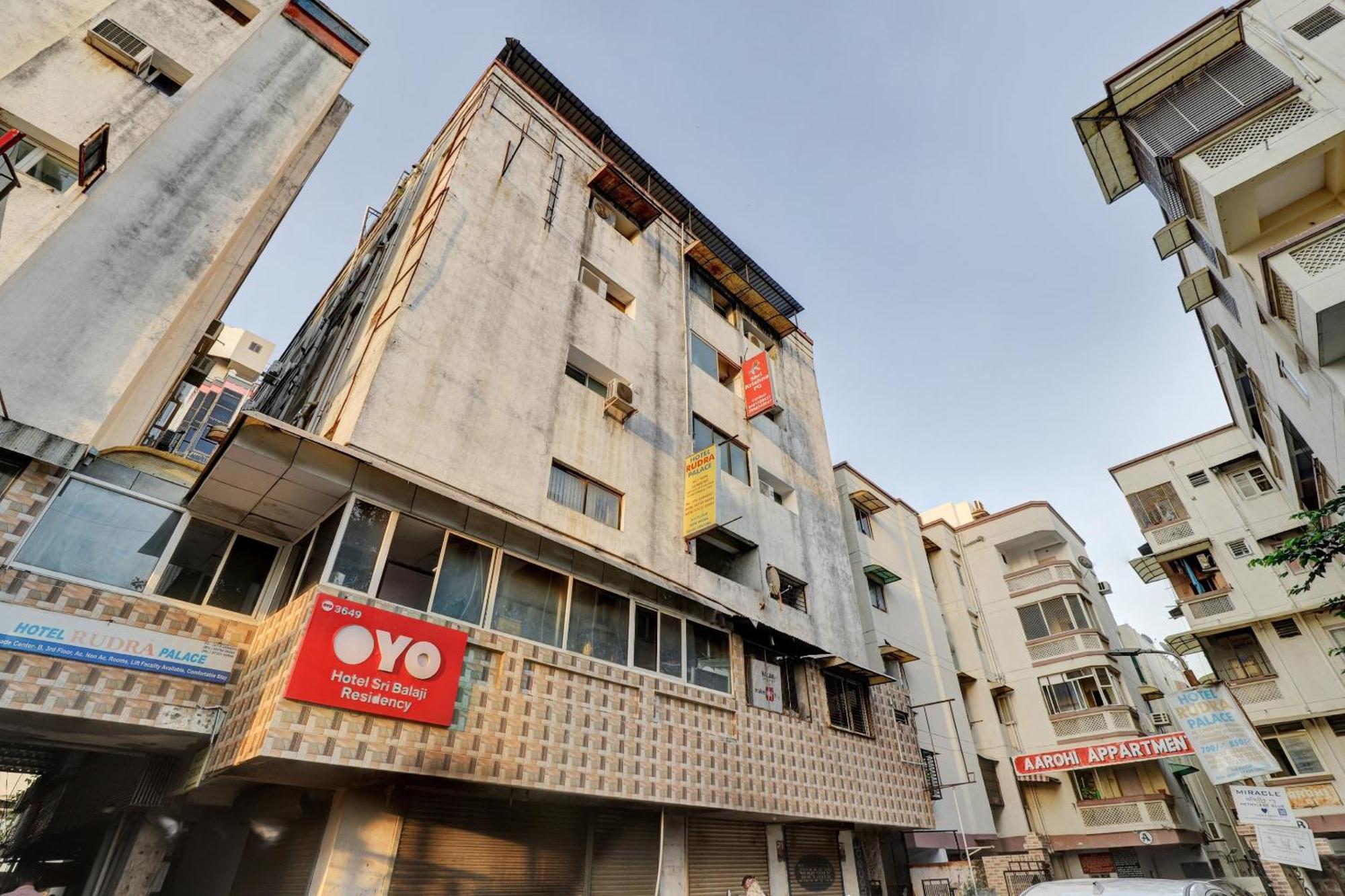 Hotel O Rudra Palace 4*