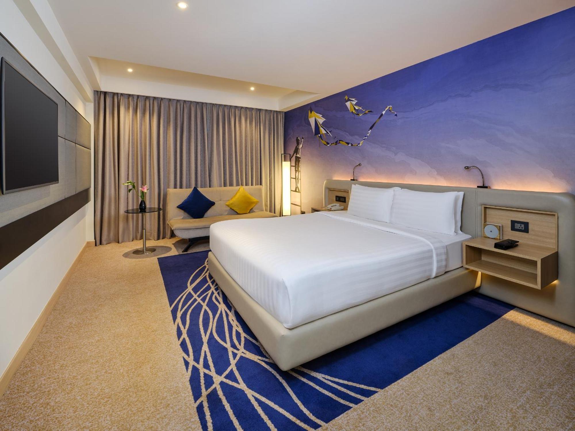 Novotel 5* Ahmedabad