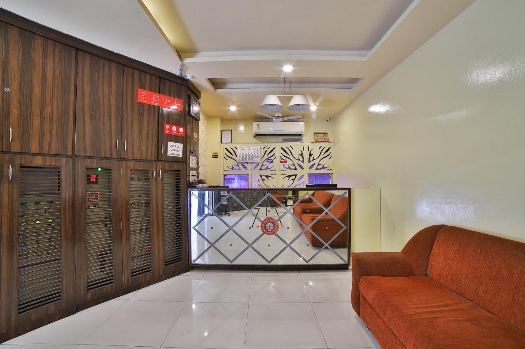 Capital O Kalash Residency Hotel Ahmedabad
