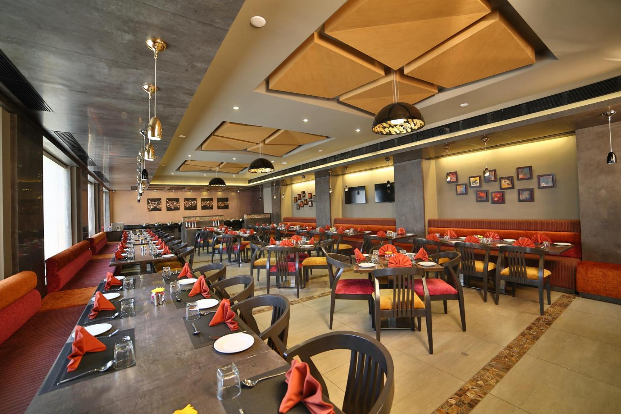 G Express Formerly Known As Tgb Express 3* Ahmedabad