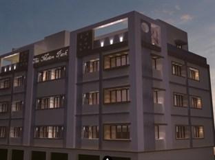 Hotel Fabhotel Metro Park