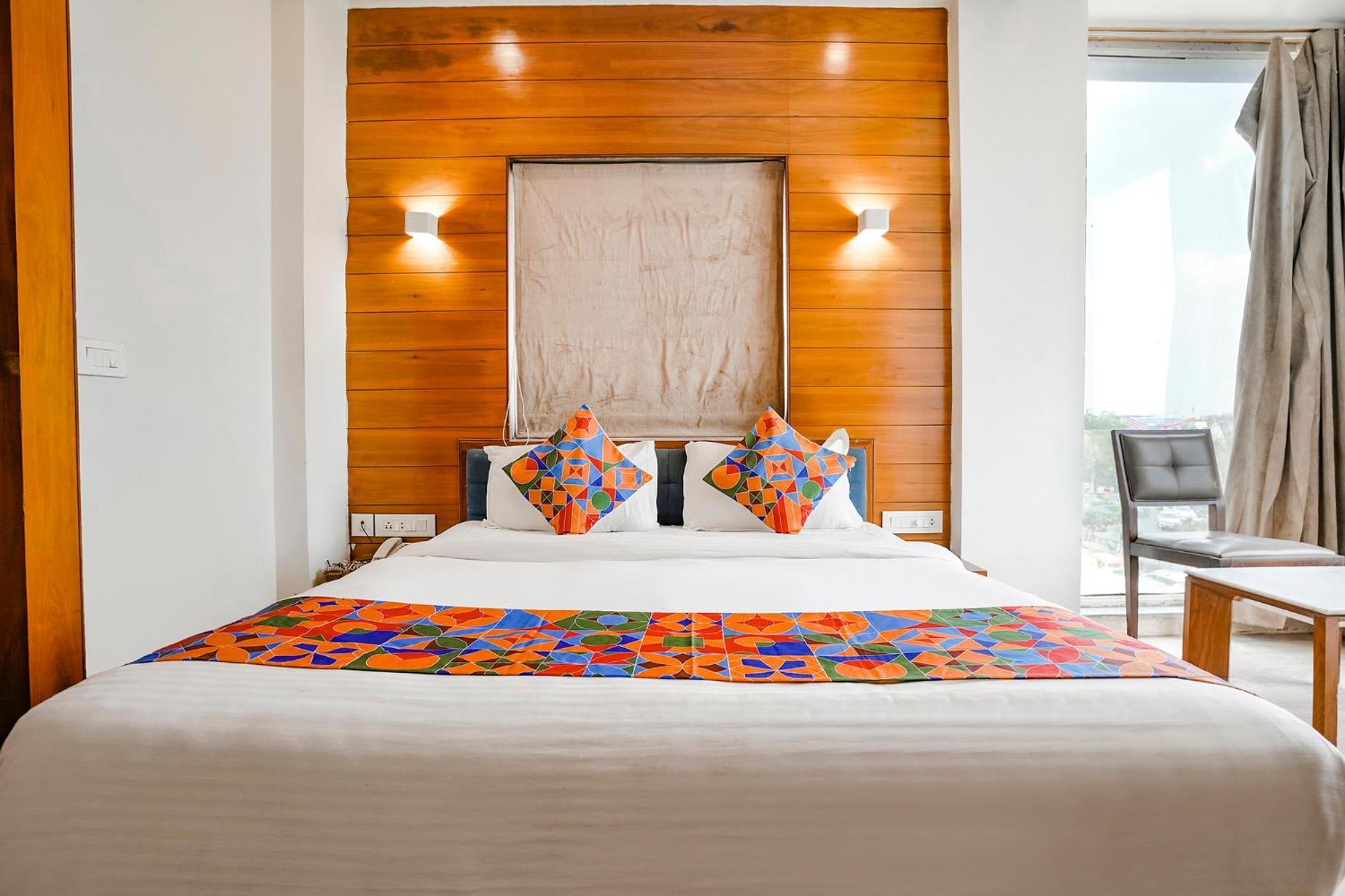 Hotel Fabhotel Kyra - Near Airport Road 4*
