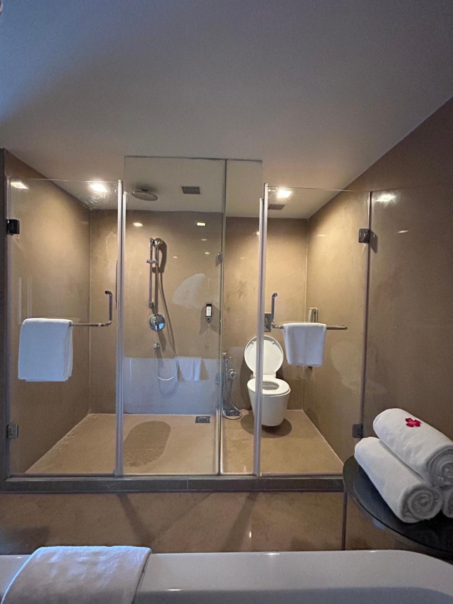 Hotel Fortune Select Sg Highway, - Member Itc Hotels' Group Ahmedabad