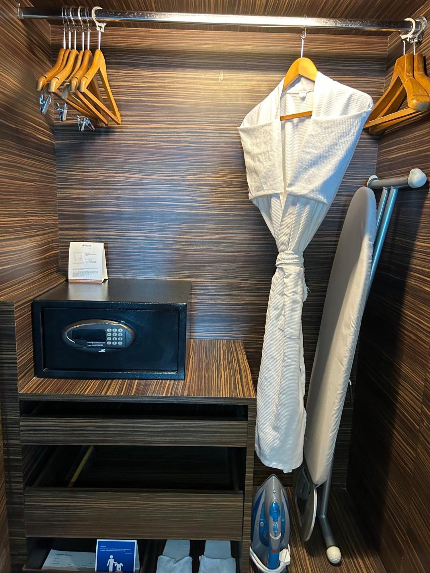 Fortune Select Sg Highway, - Member Itc Hotels' Group Ahmedabad