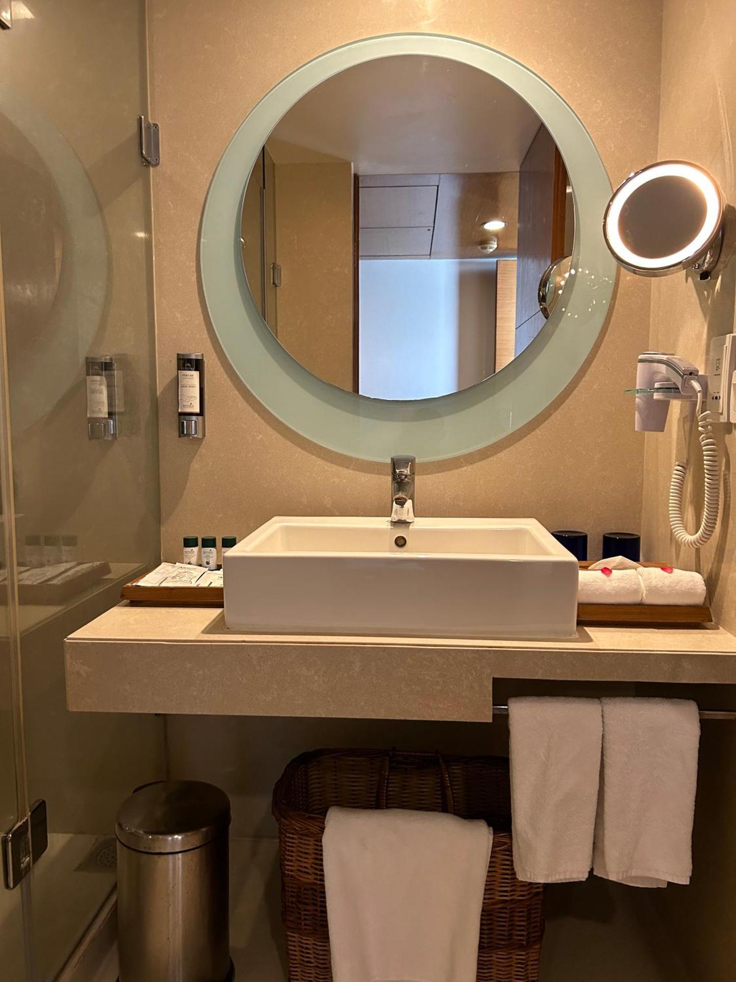 Fortune Select Sg Highway, - Member Itc Hotels' Group 5*