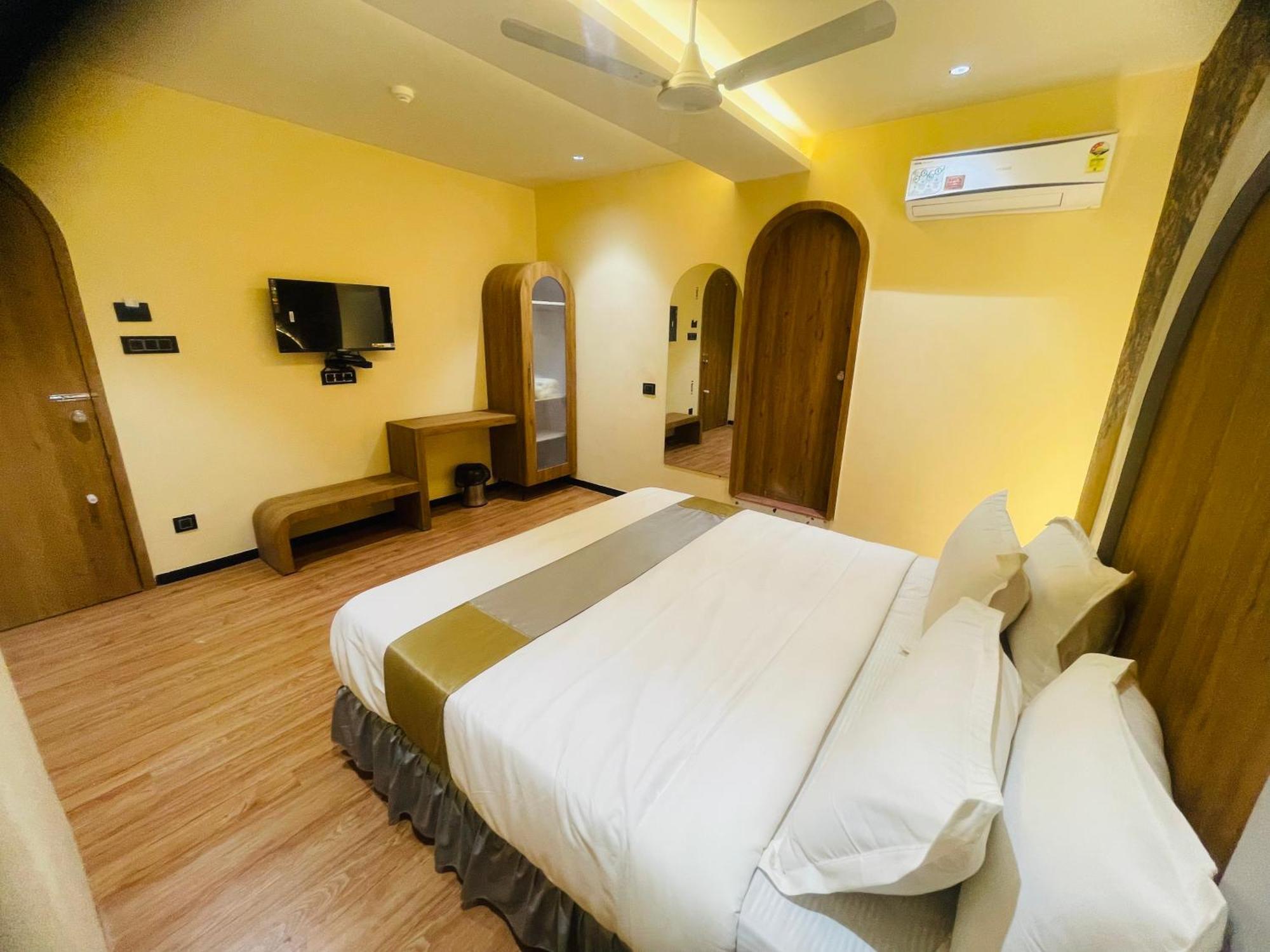Hotel Nova Bopal Ahmedabad