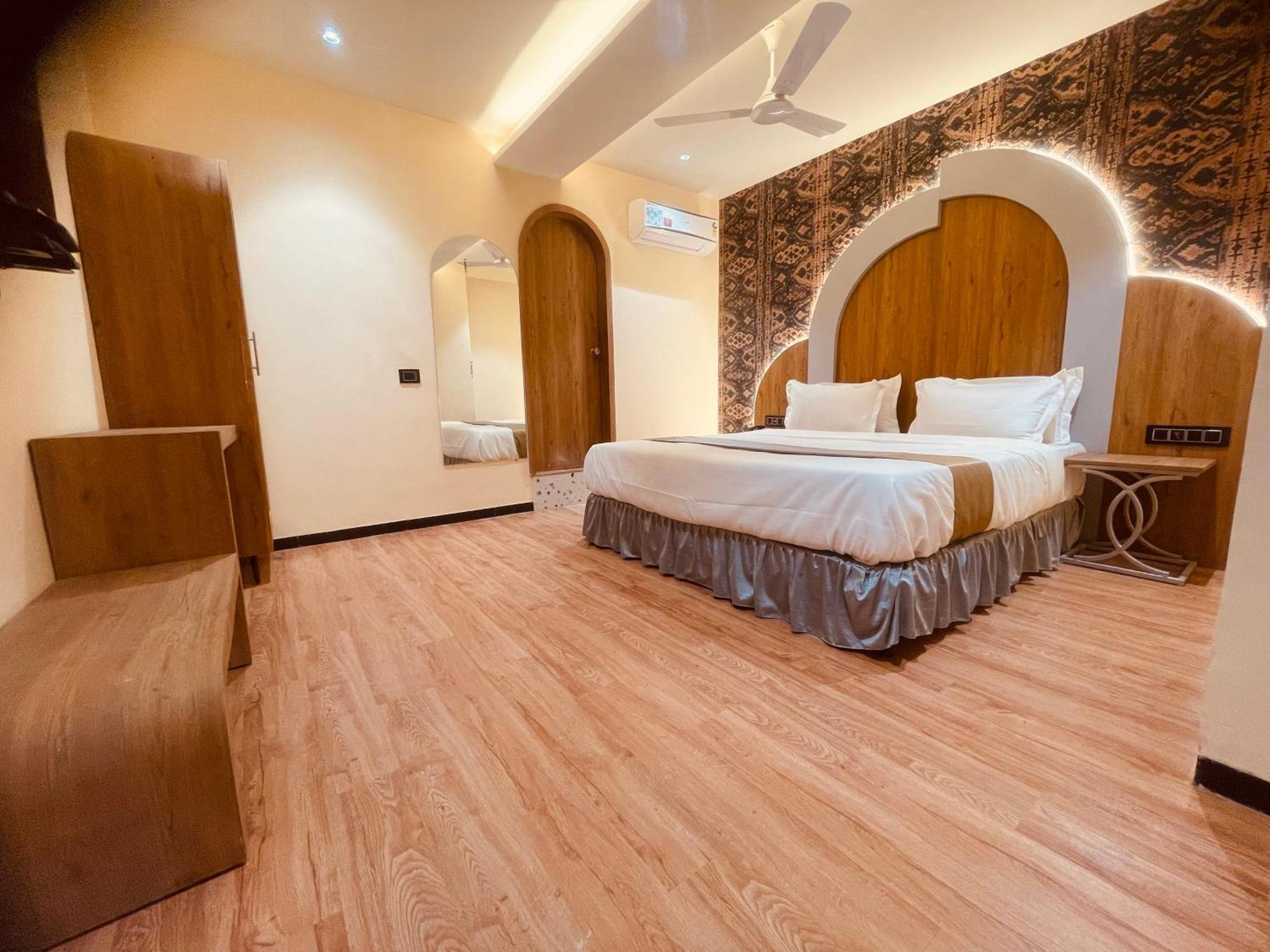 Nova Bopal Hotel