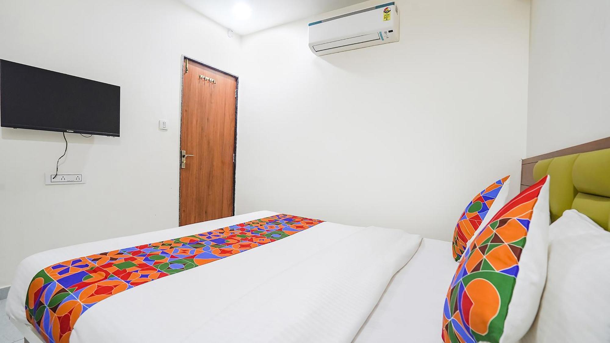 Hotel Fabhotel Vishala In 3*