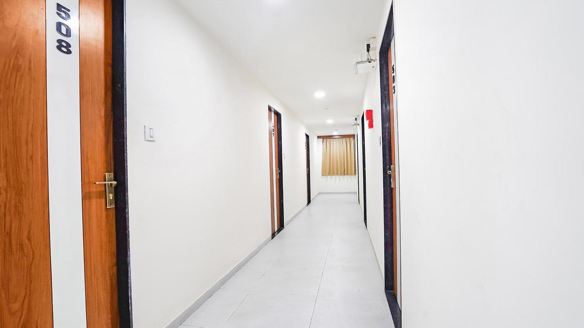 Hotel Fabhotel Vishala In Ahmedabad