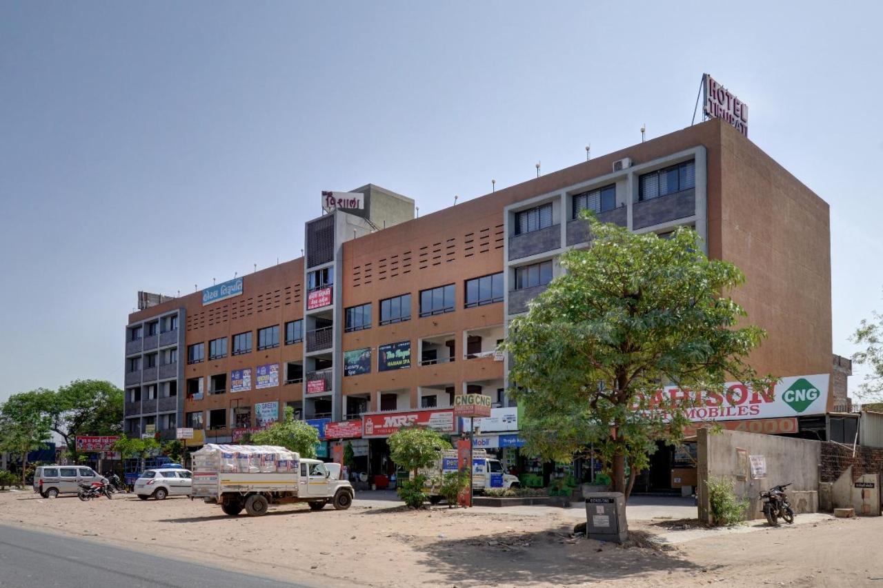 Tirupati Hotel