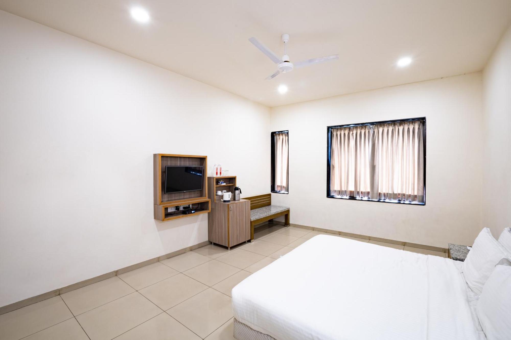 Agrasen Foundation Managed By Tgb Foods Pvt Ltd Hotel 3*