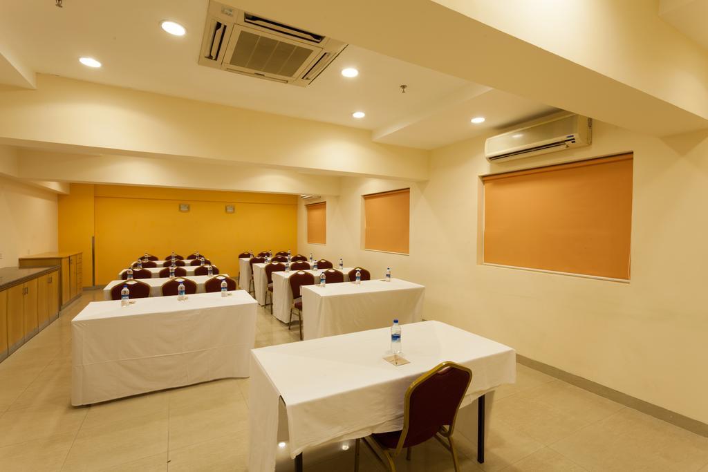 Vastrapur 3*