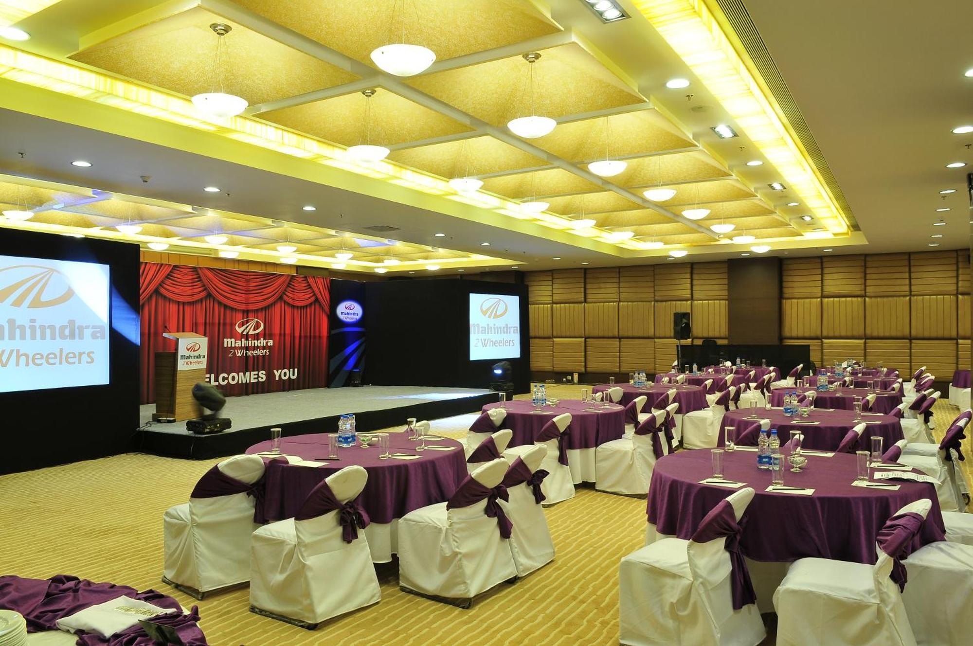 The Cambay Grand 4* Ahmedabad