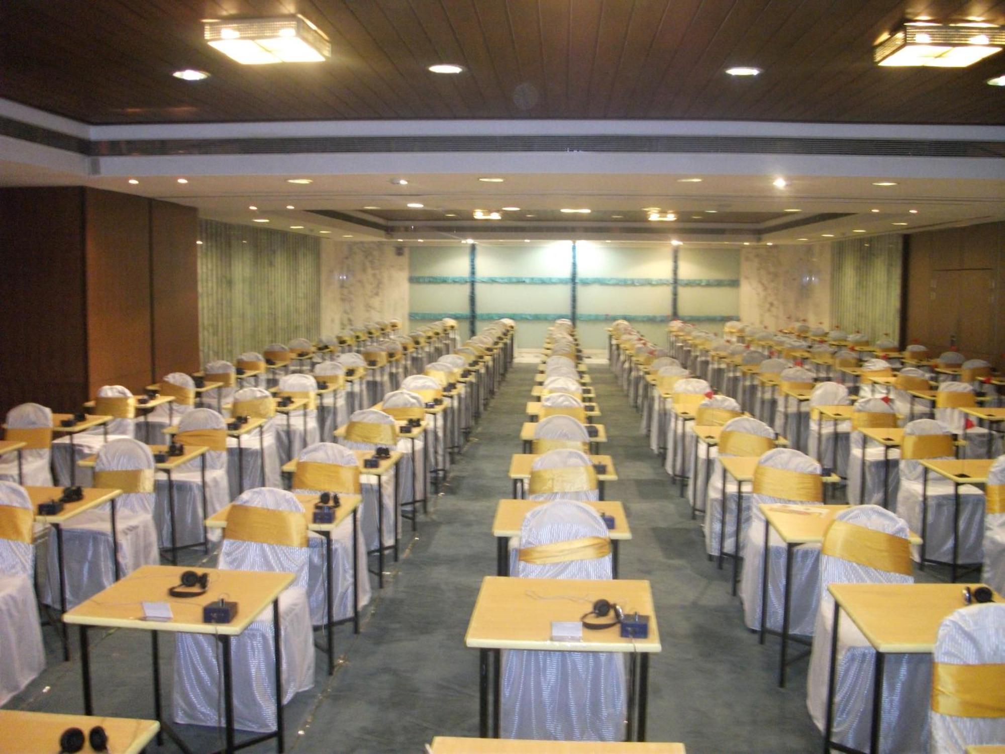 The Fern Residency, Subhash Bridge, 4* Ahmedabad
