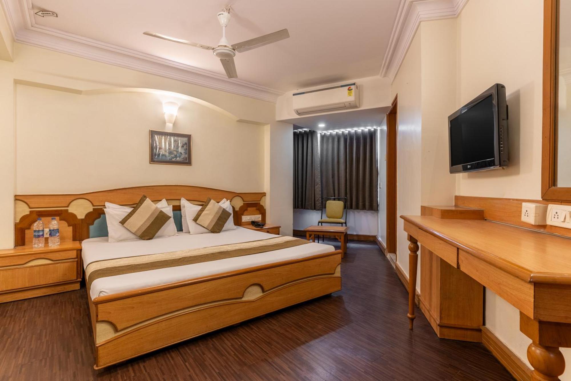 Prime Hotel Ahmedabad