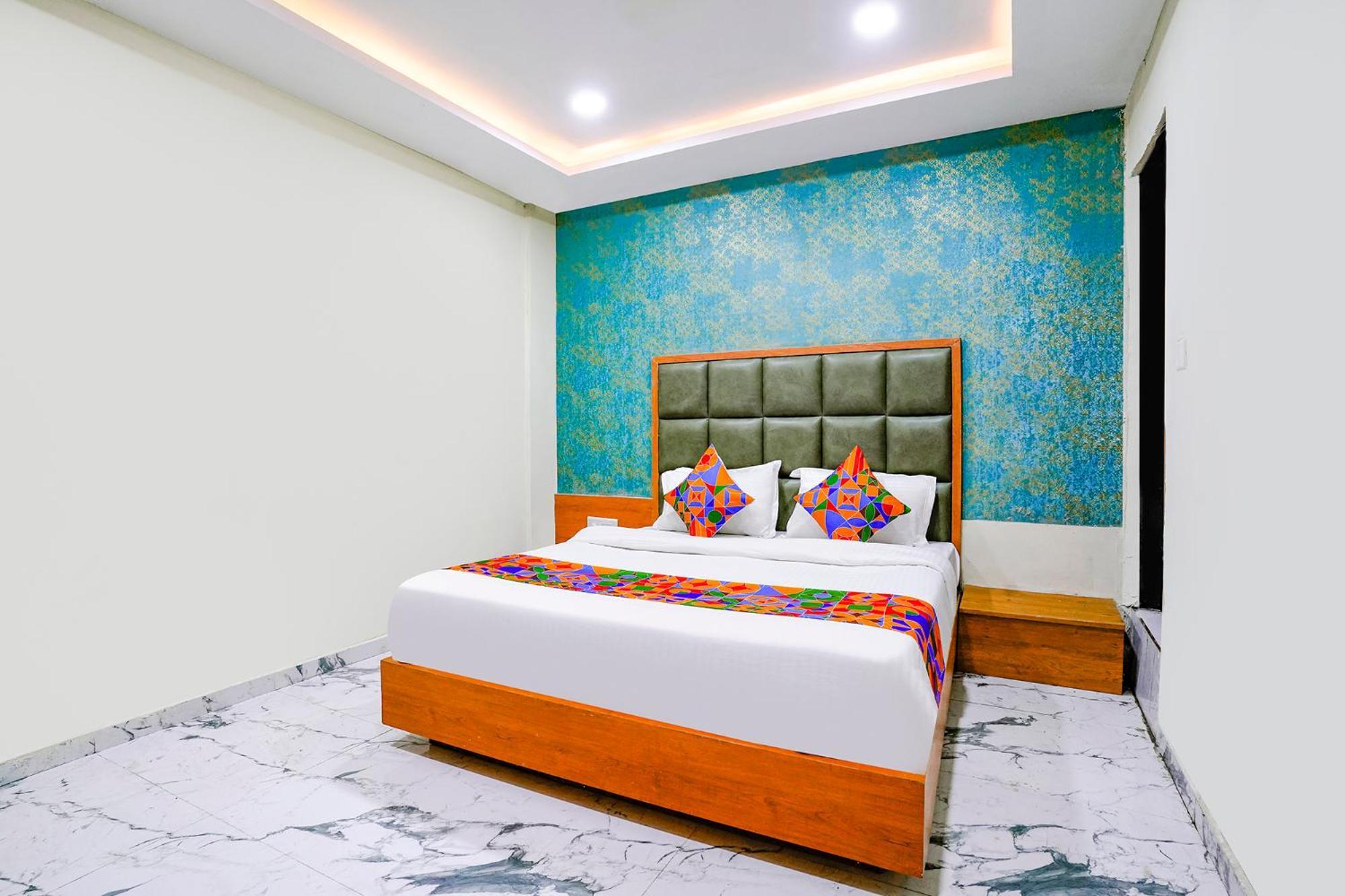 Hotel Fabexpress New View Ahmedabad