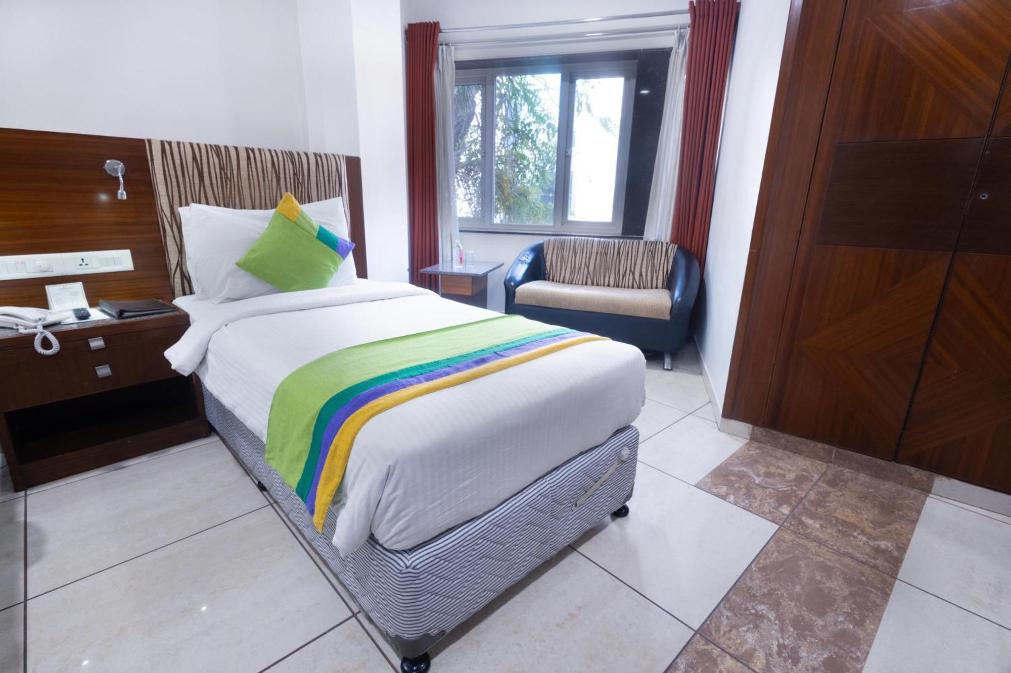 Hotel Treebo Ambassador