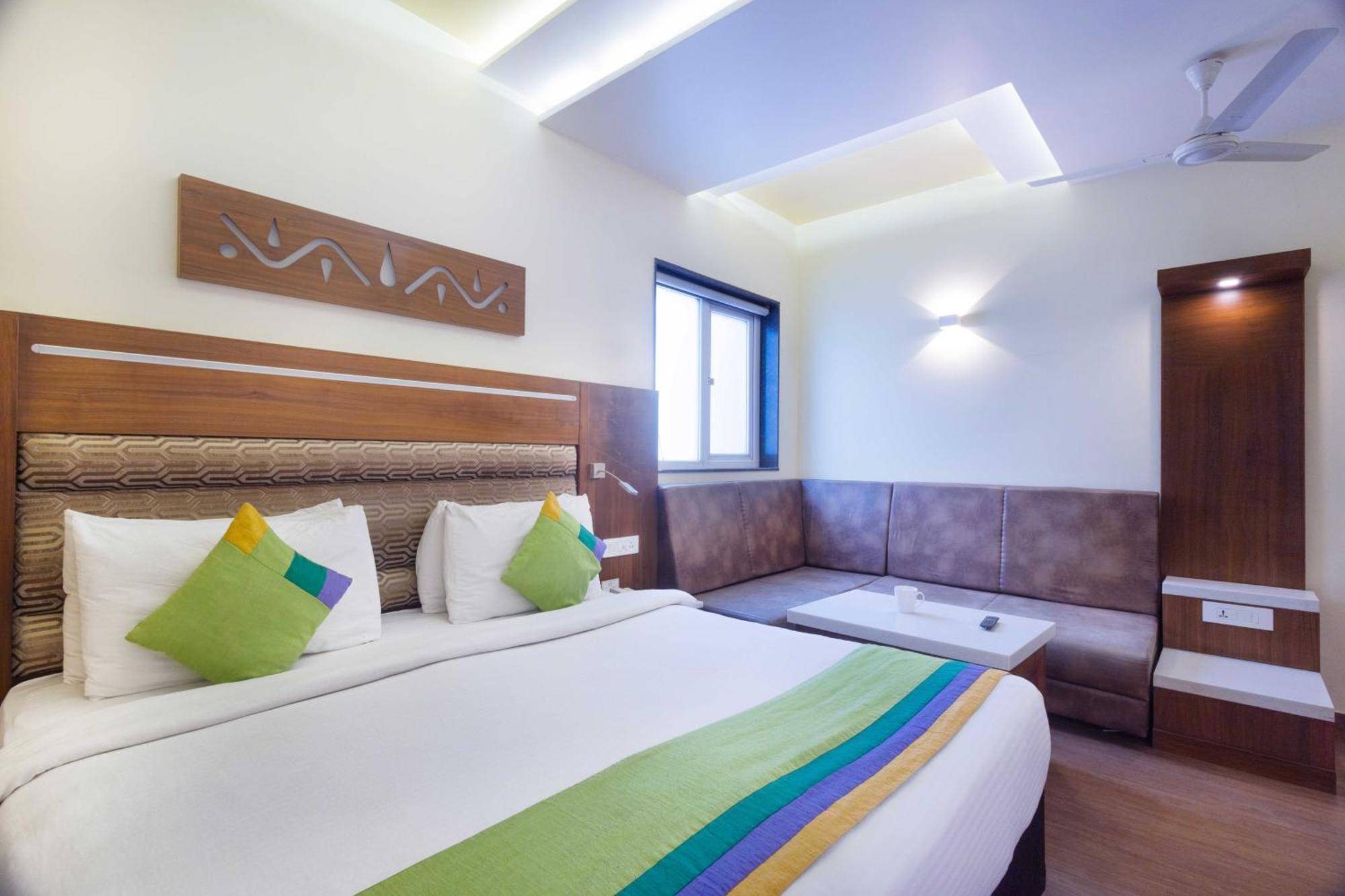 Treebo Ambassador Hotel 3*