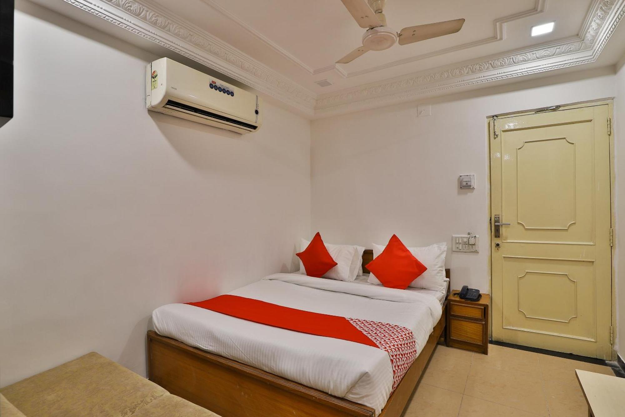Oyo Flagship Darshan & Restaurant 4* Ahmedabad