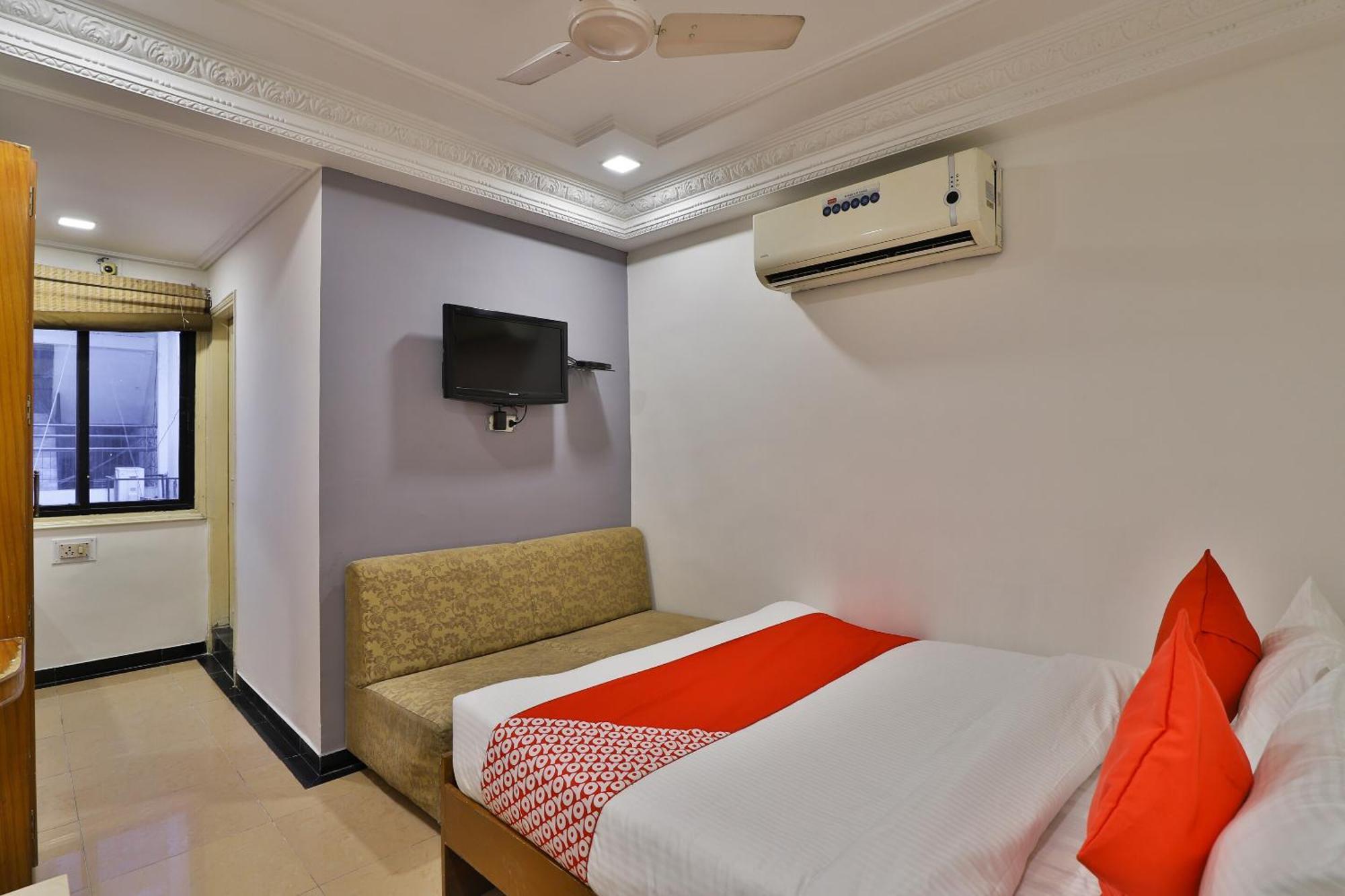 Hotel Oyo Flagship Darshan & Restaurant