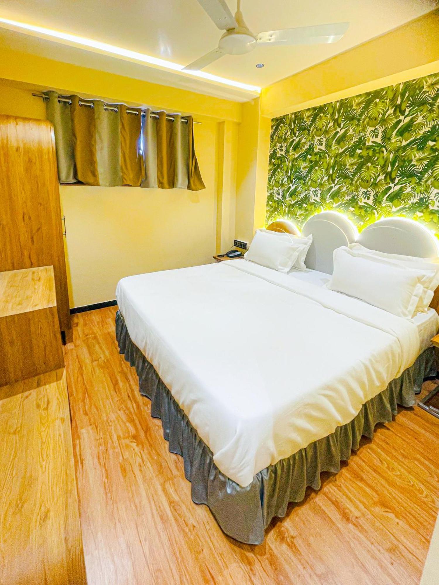 Hotel Nova Bopal Ahmedabad