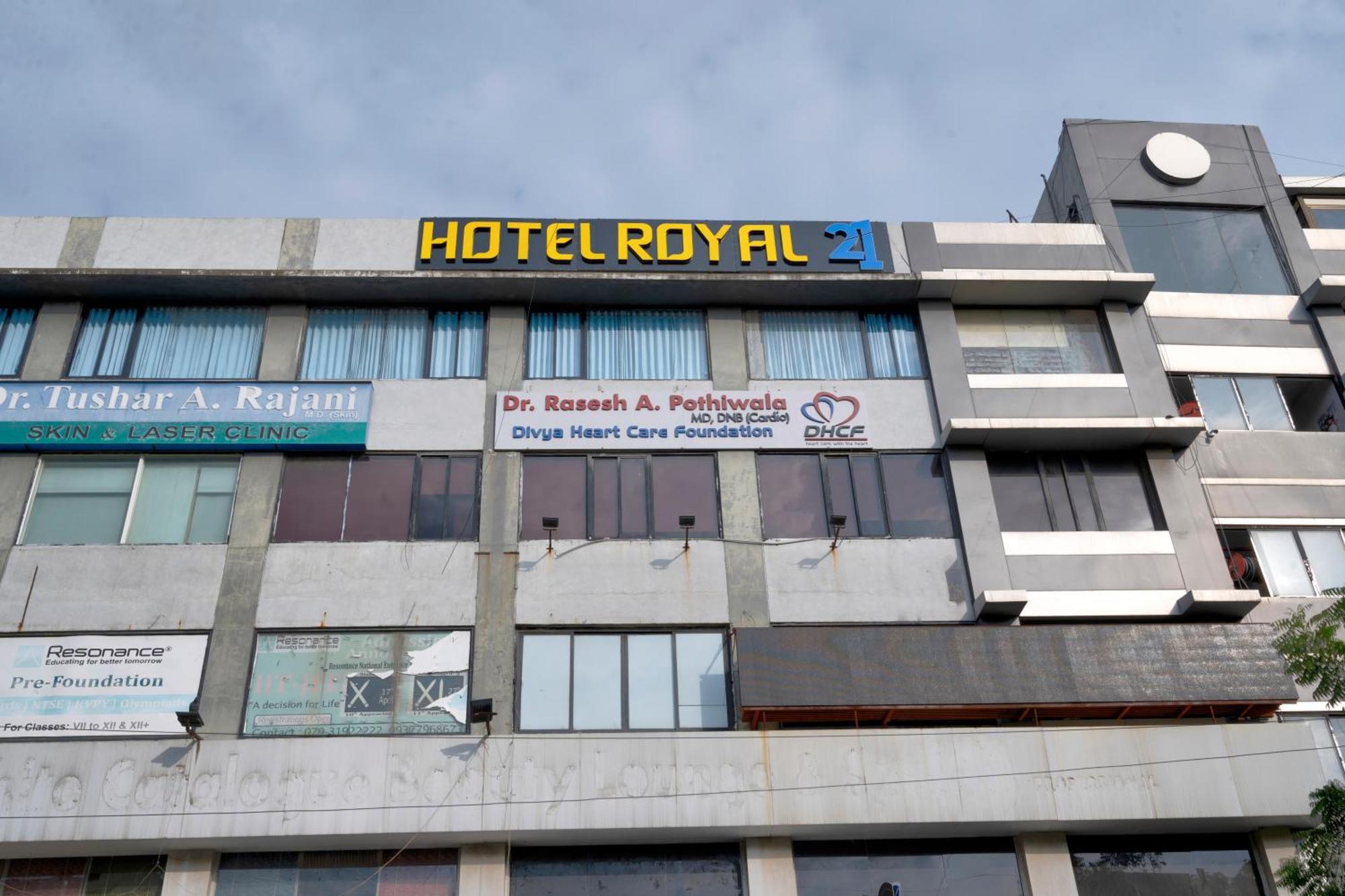 Royal 21 Hotel 3*