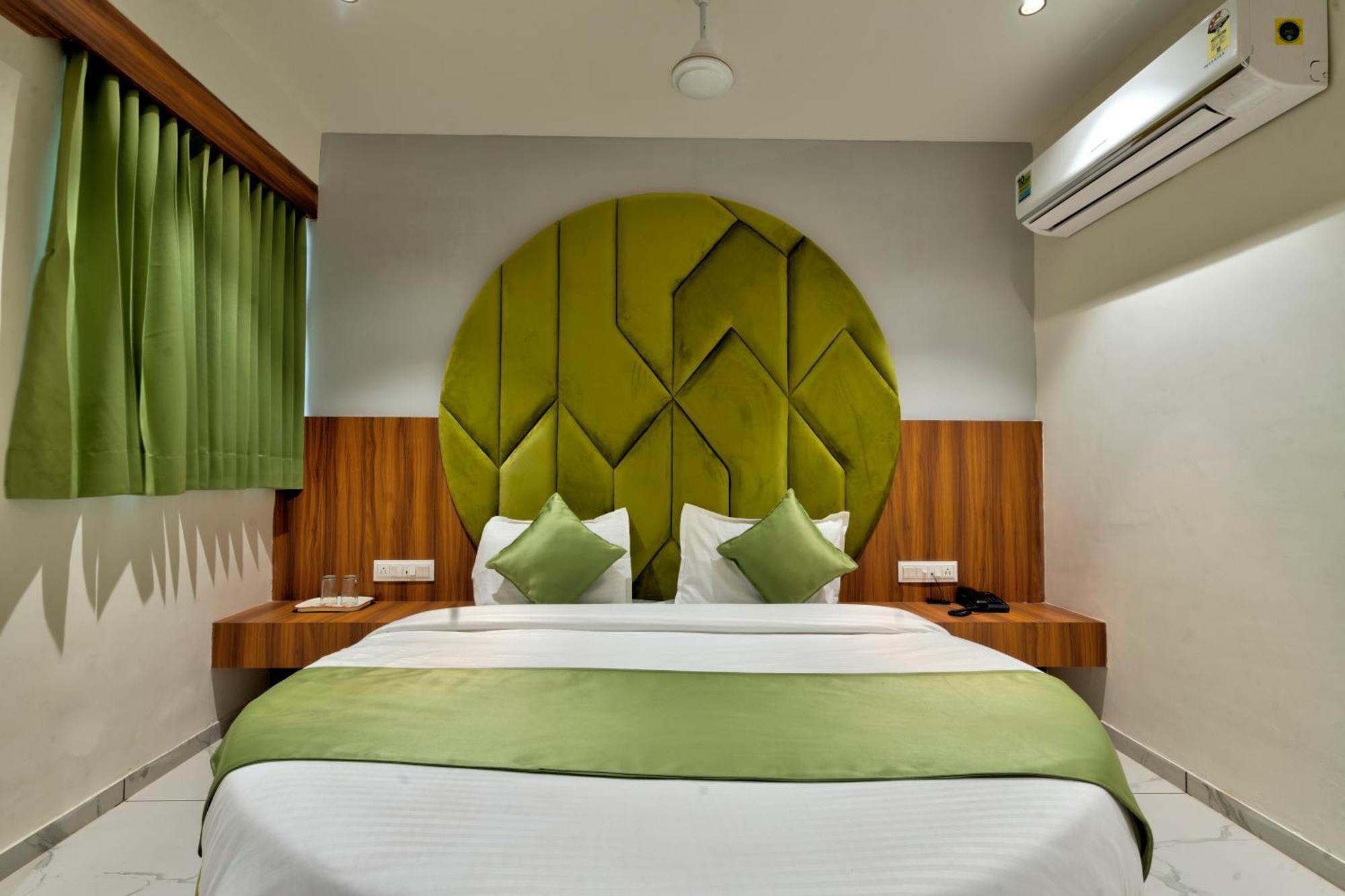 Royal 21 3* Ahmedabad