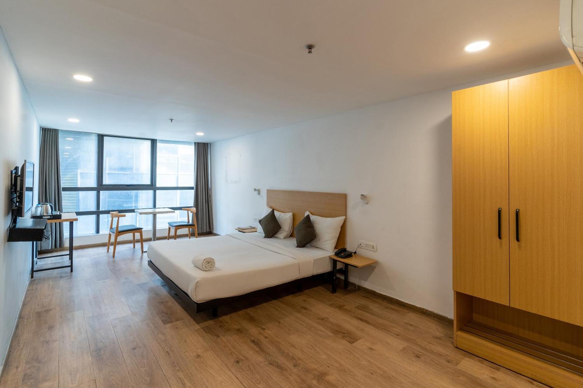 Sunflare Hotel