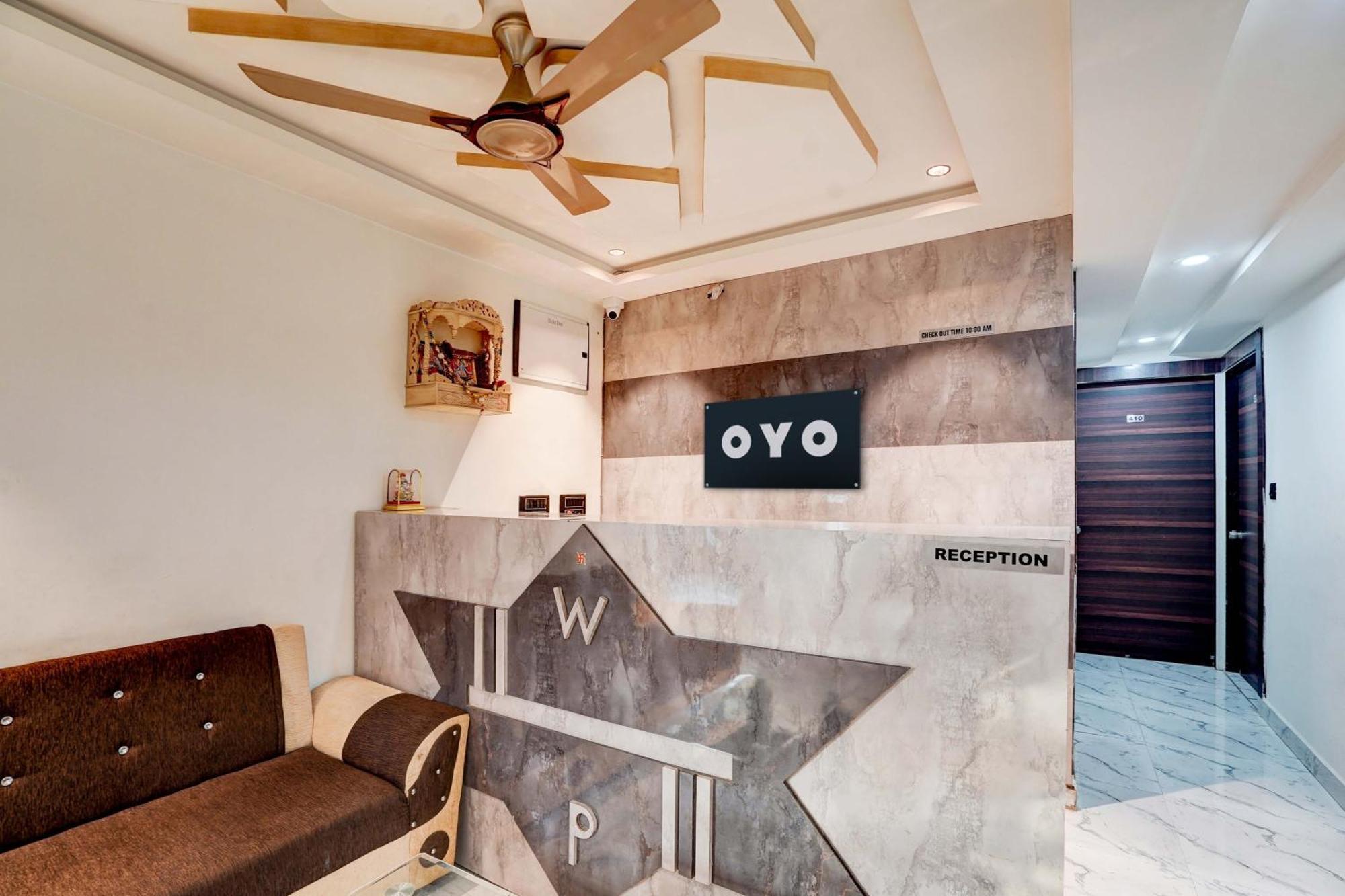 Hotel Oyo Westin Park Ahmedabad