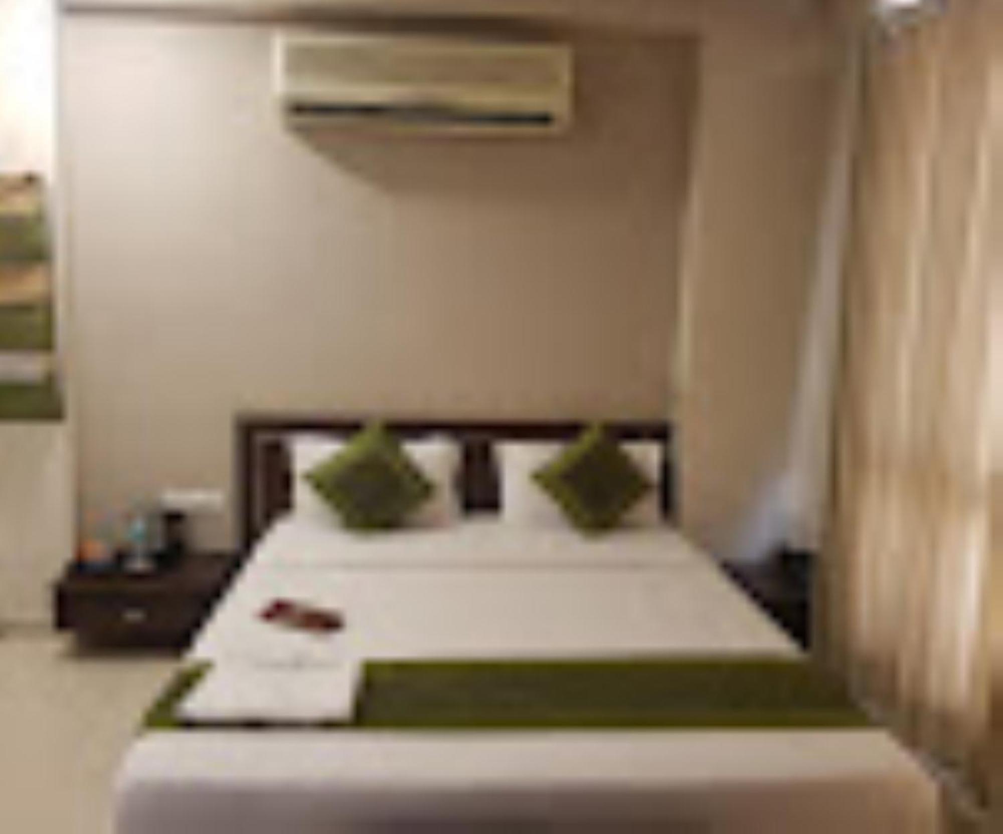Hotel Shrimad Residency 3*