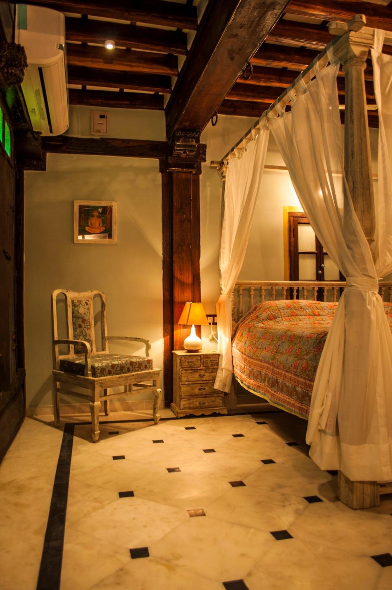 Dodhia Haveli Ahmedabad