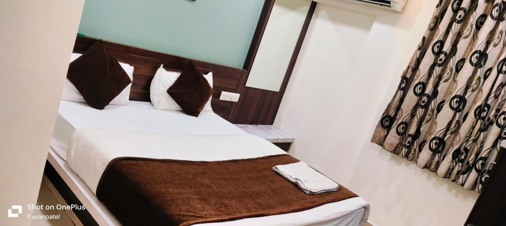 Sunrise Hotel Ahmedabad