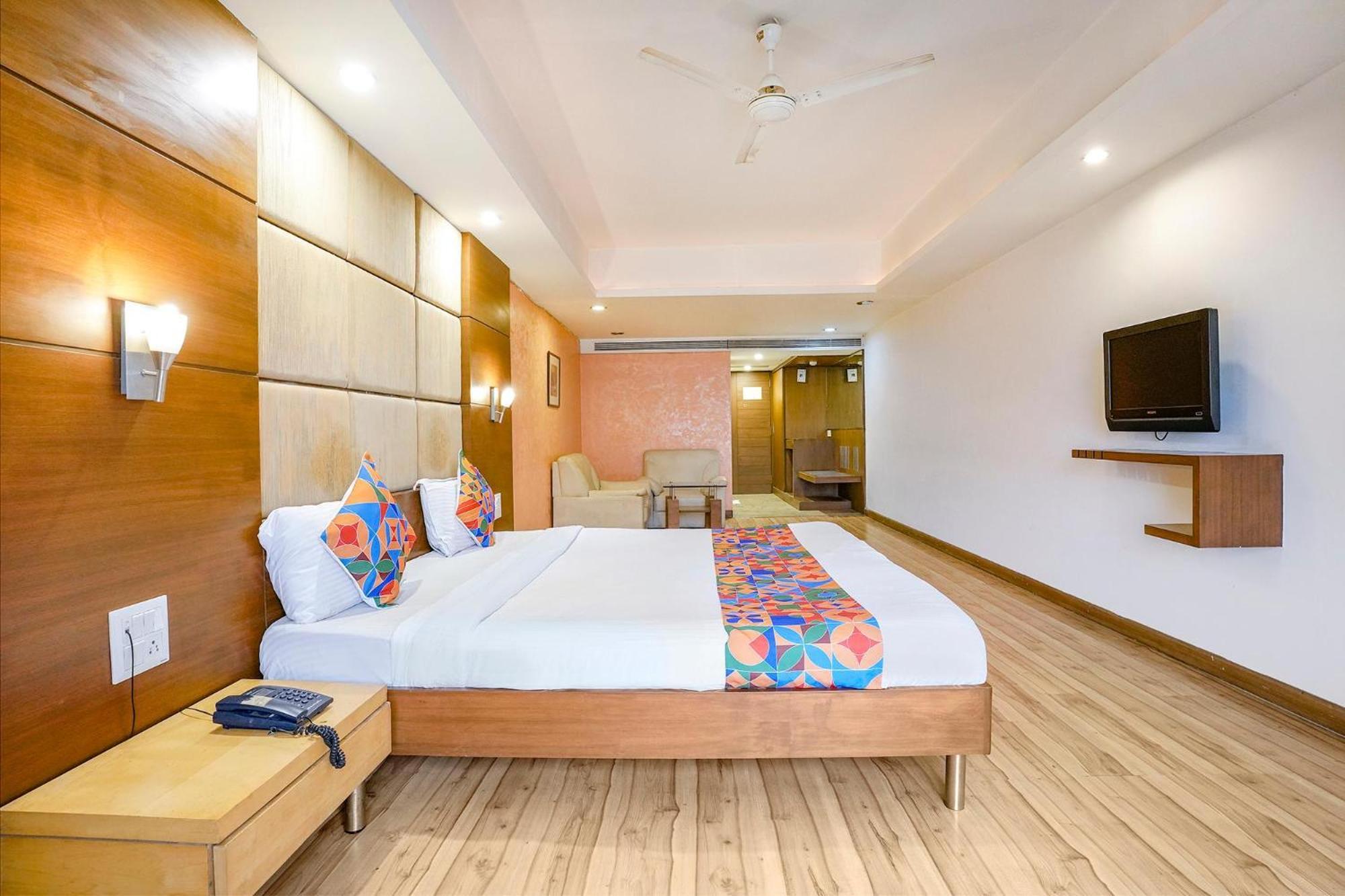 Fabhotel Cambay Sapphire