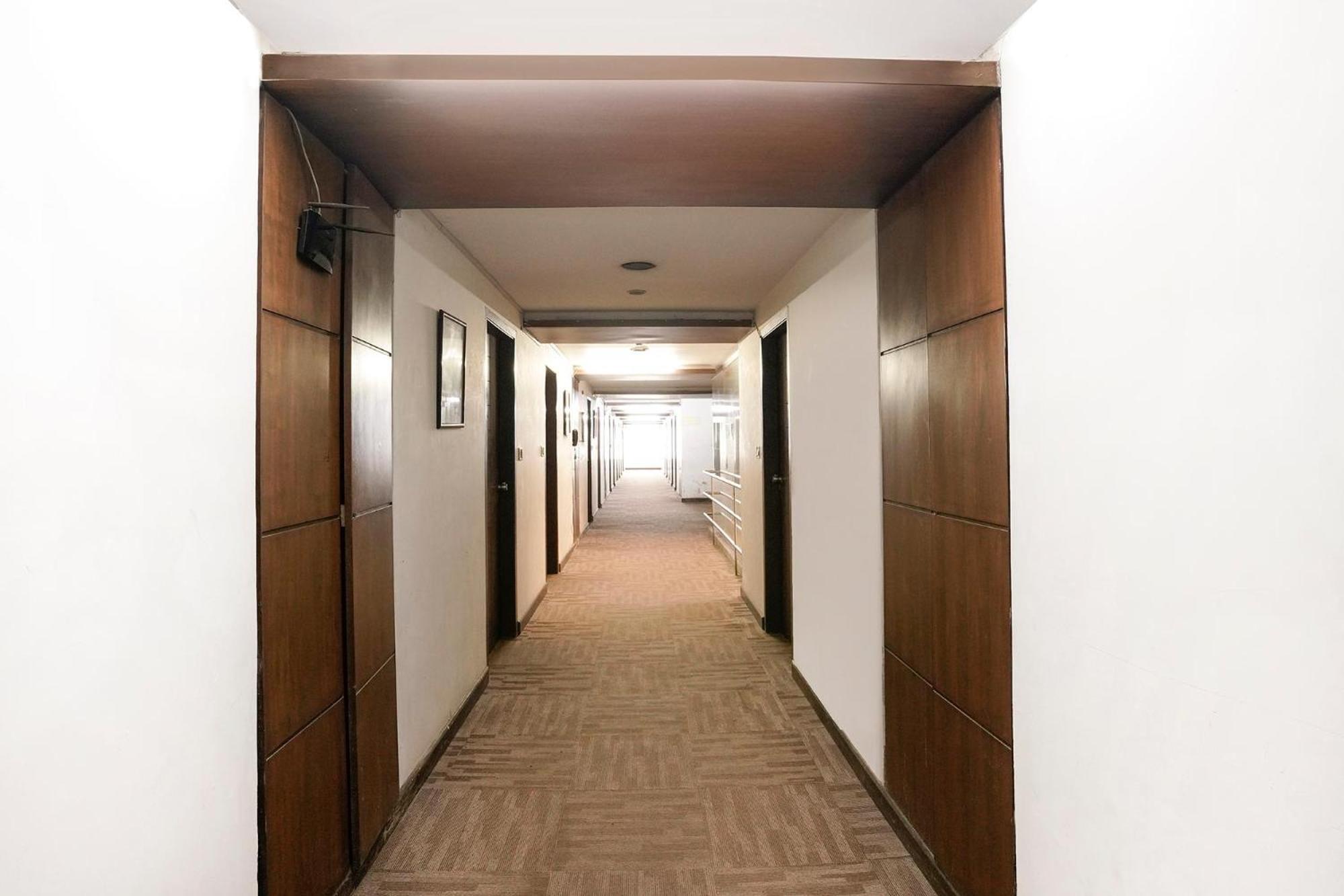 Fabhotel Cambay Sapphire Hotel