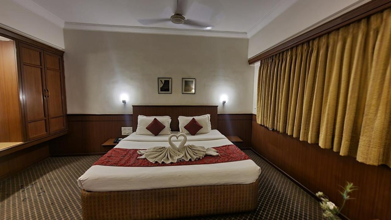 The Skylaun Hotel Ahmedabad