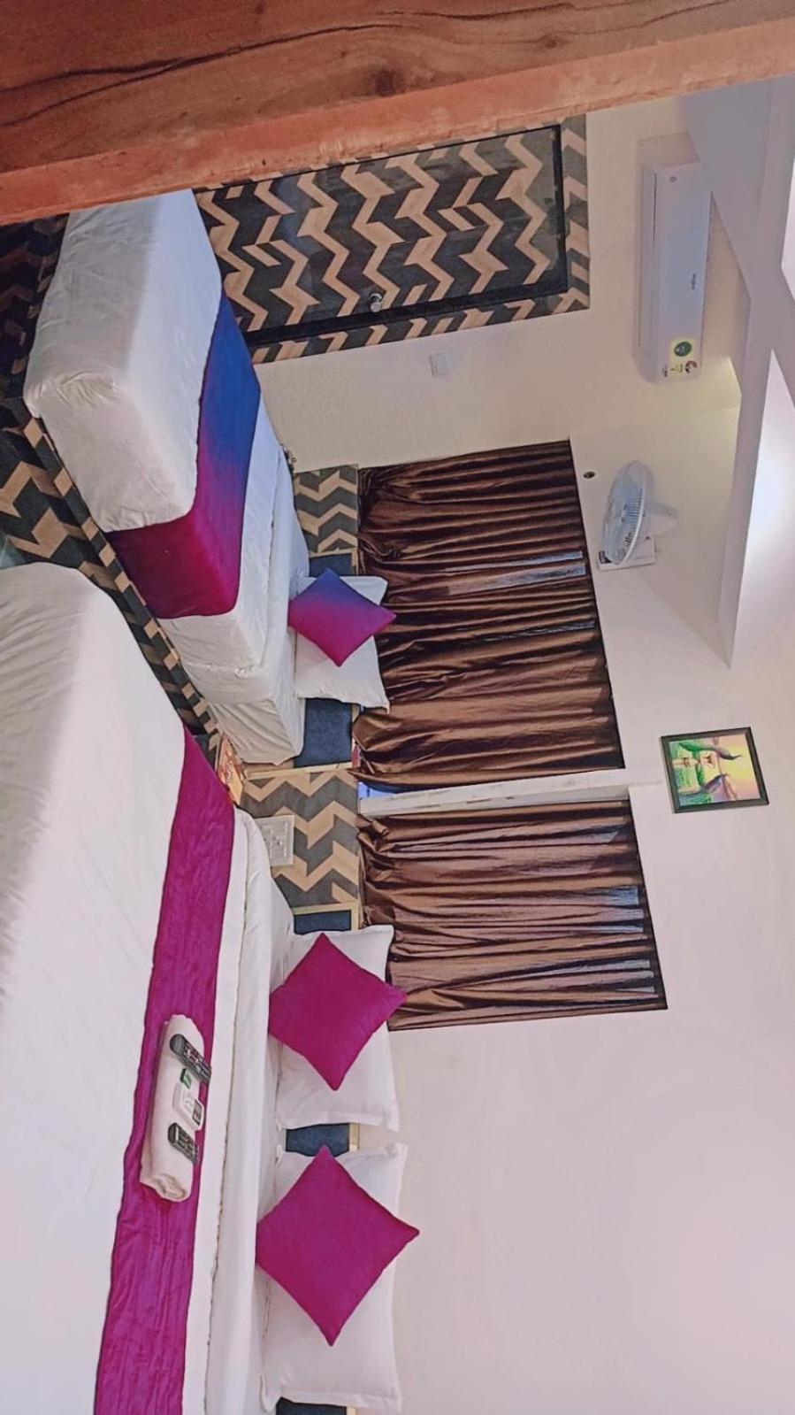 Hotel Karnavati *