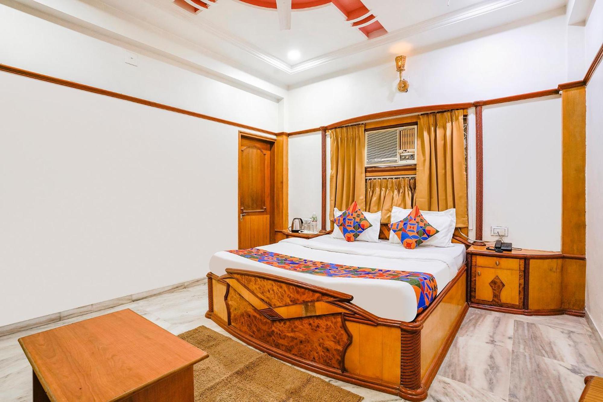 Hotel Fabhotel Rest & Peace Ahmedabad
