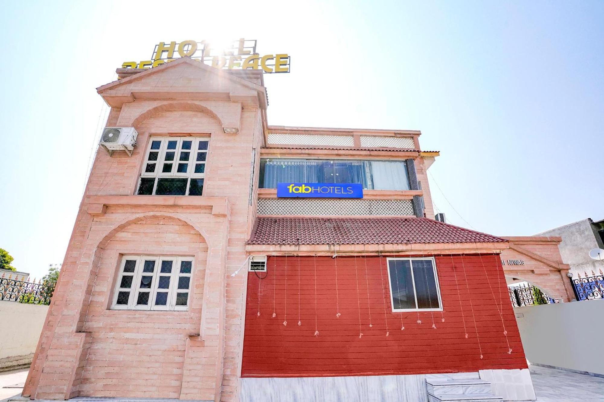 Fabhotel Rest & Peace 3* Ahmedabad