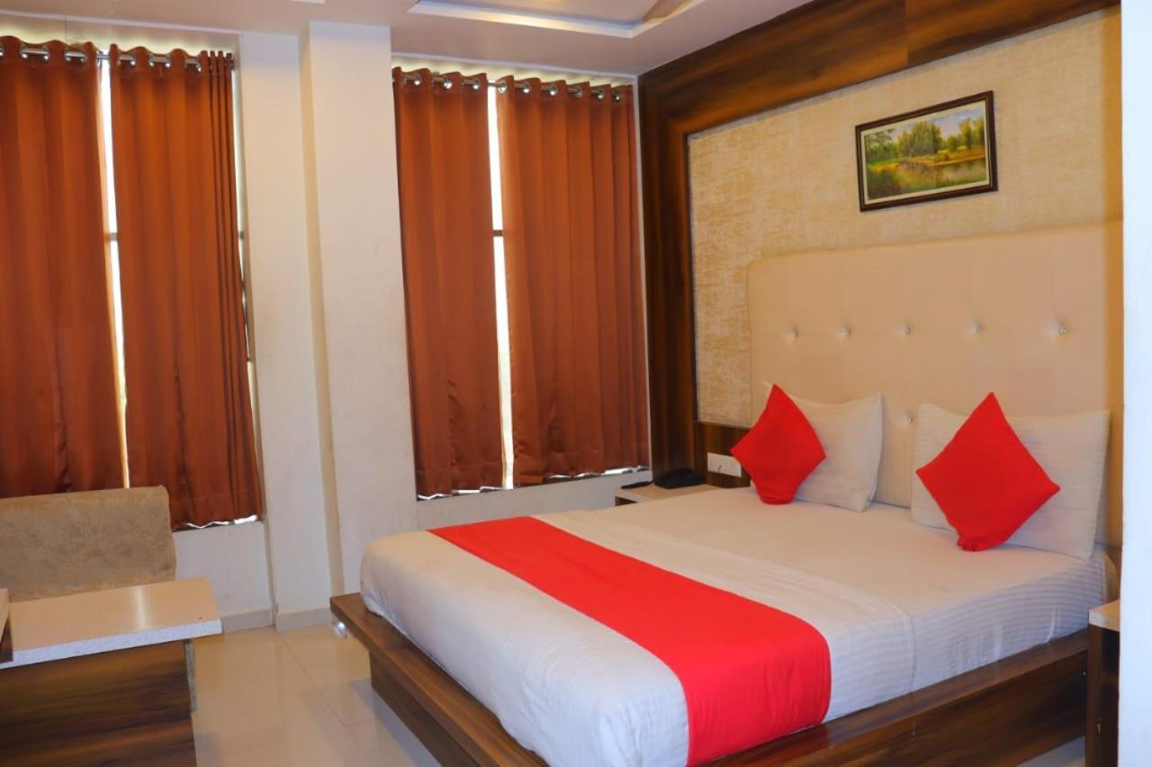 Lords In 3* Ahmedabad