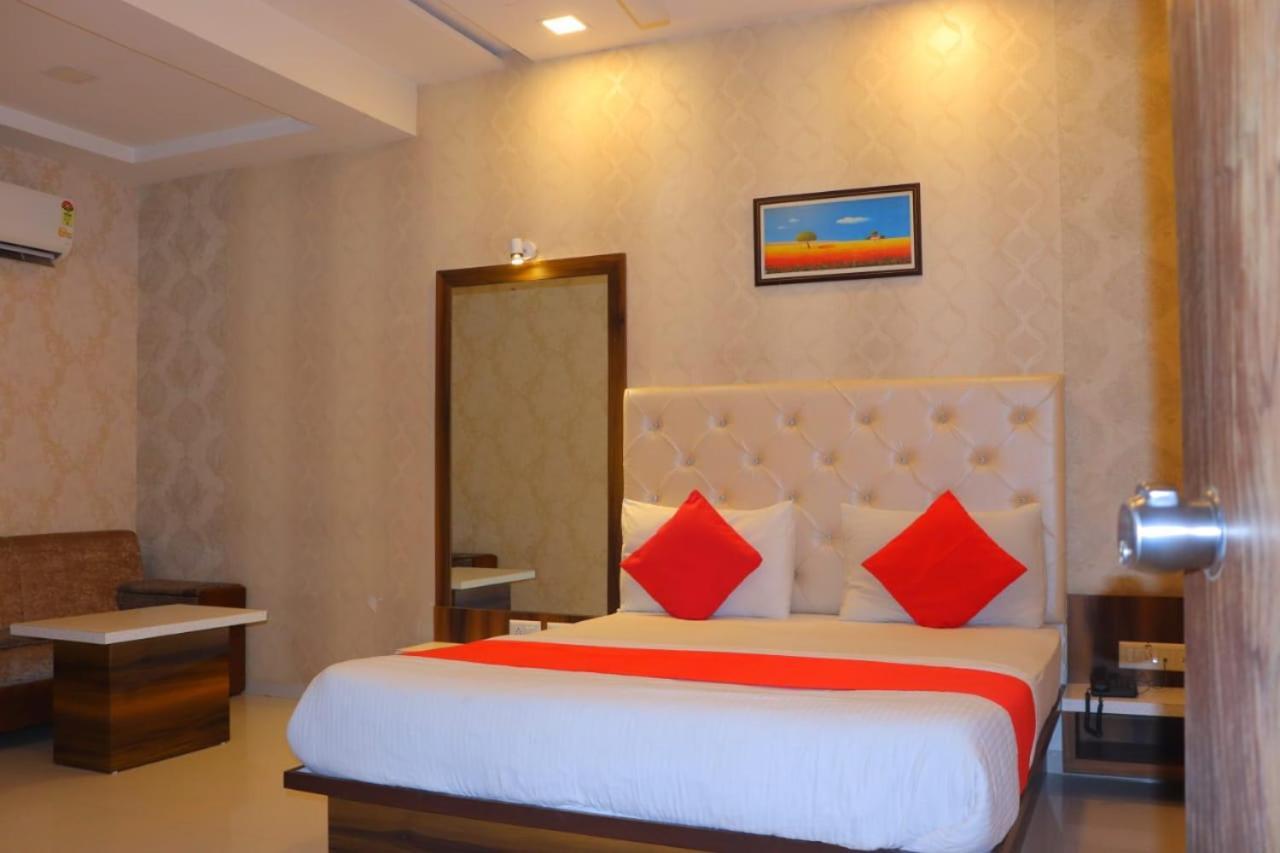 Hotel Lords In 3*