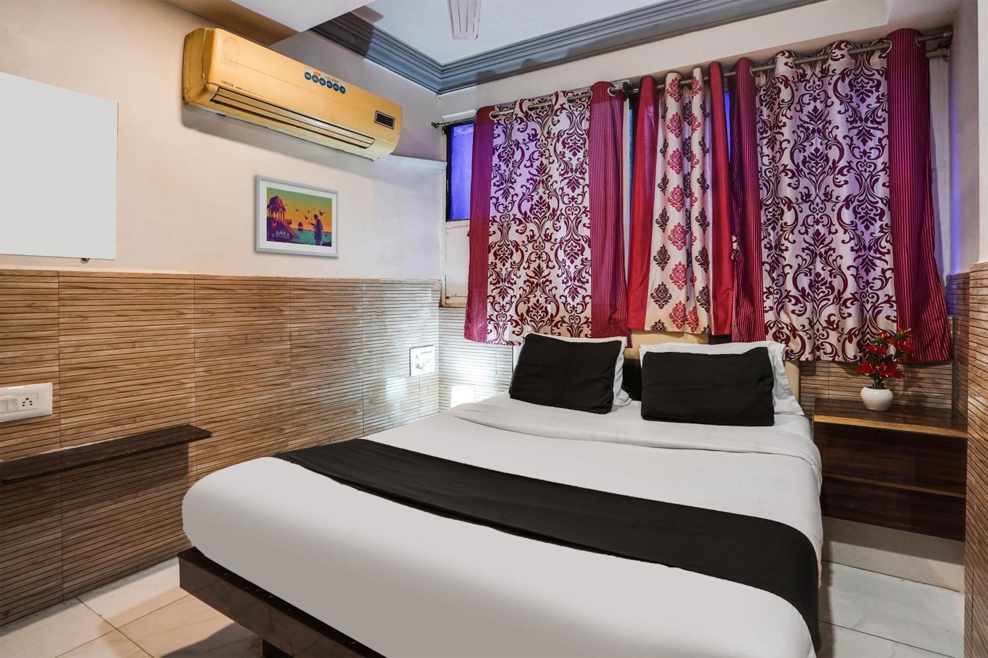 Hotel O Kanchan Palace