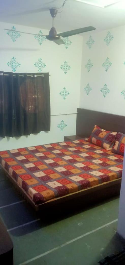 Lij * Ahmedabad