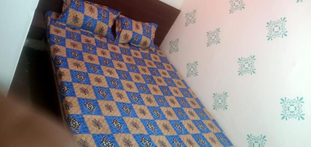 Lij Guest house *