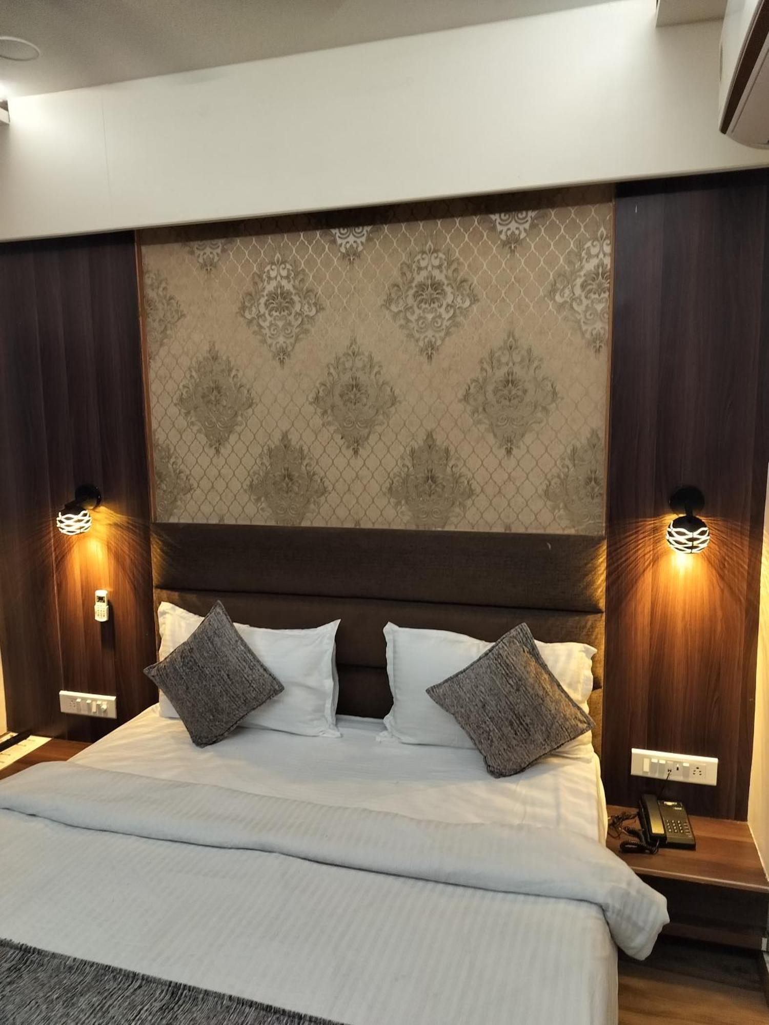 Rj Residency Hotel