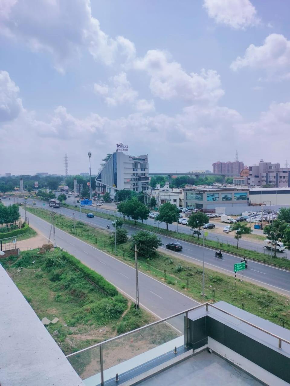 Vibes 2* Ahmedabad
